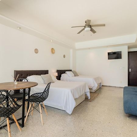 *Turquoise Escape- Beachfront Studio By Casa Paraiso* Κανκούν Εξωτερικό φωτογραφία